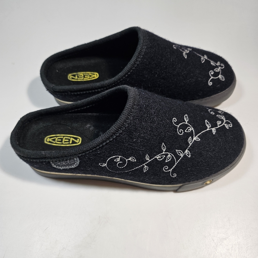 Keen Black Slip-On Slippers with White Embroidered Vines - Picture 3 of 8